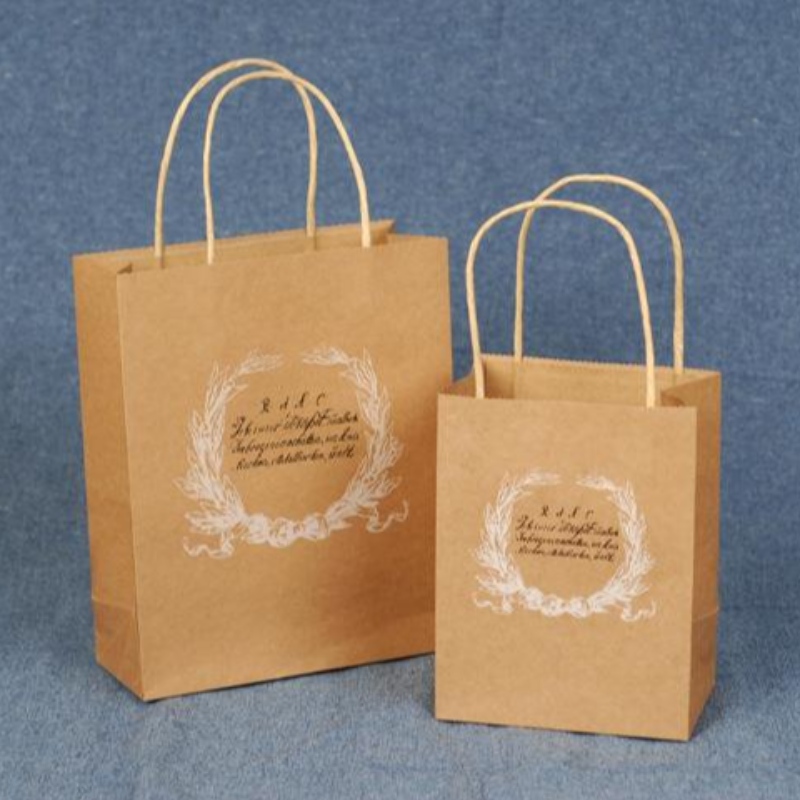 hnědý sulfátový papírový nákupní tašky s papírovými šňůry